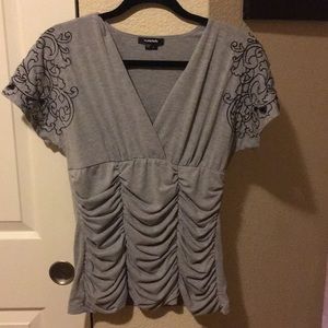 Sexy short sleeve top with shoulder designs